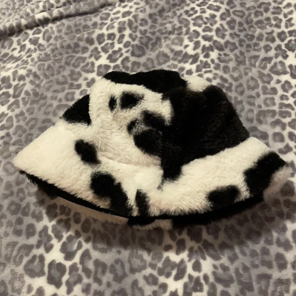 Cow print fuzzy bucket hat